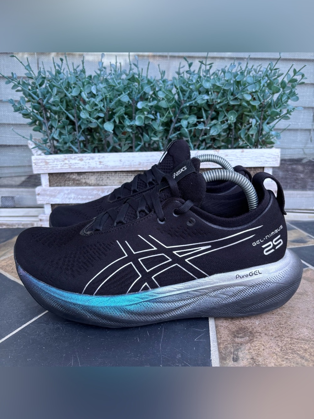 Asics GEL-Nimbus 25 Platinum Sneakers - Picture 2 of 11